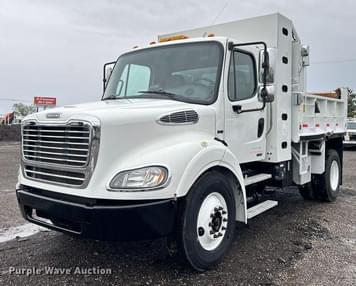 Main image Freightliner Business Class M2