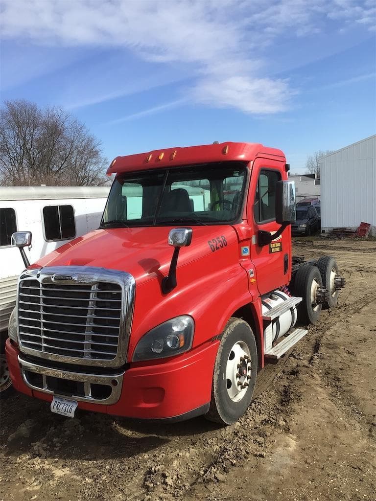 Image of Freightliner Cascadia 113 Primary image