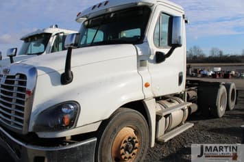 Main image Freightliner Cascadia 125
