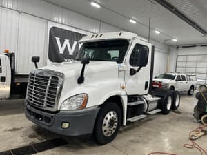 2015 Freightliner Cascadia 125 Image