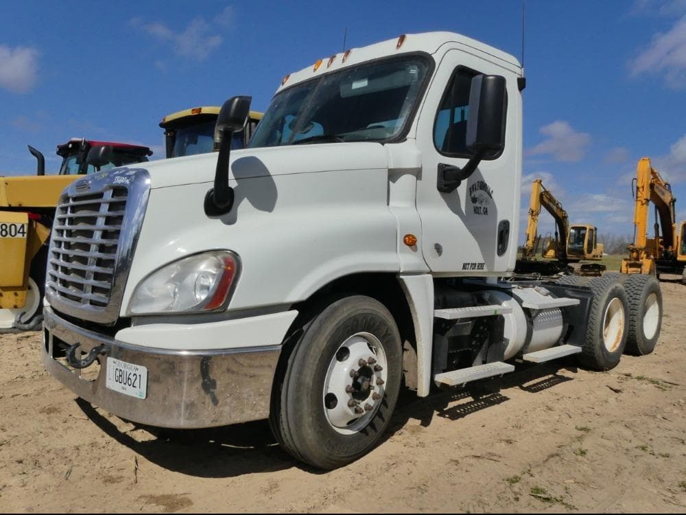 Image of Freightliner Cascadia 125 Primary image