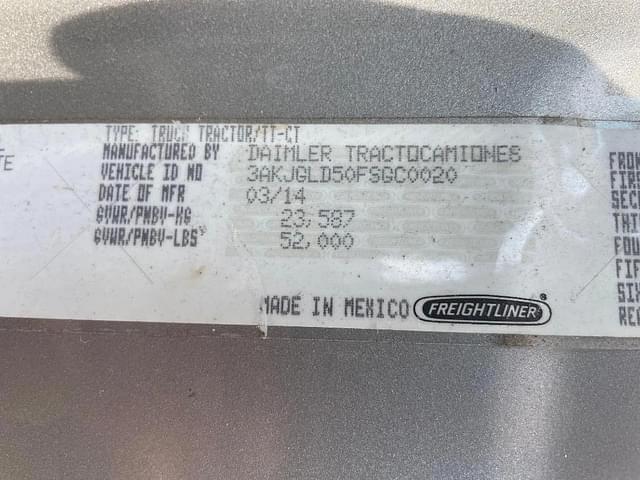 Image of Freightliner Cascadia equipment image 4