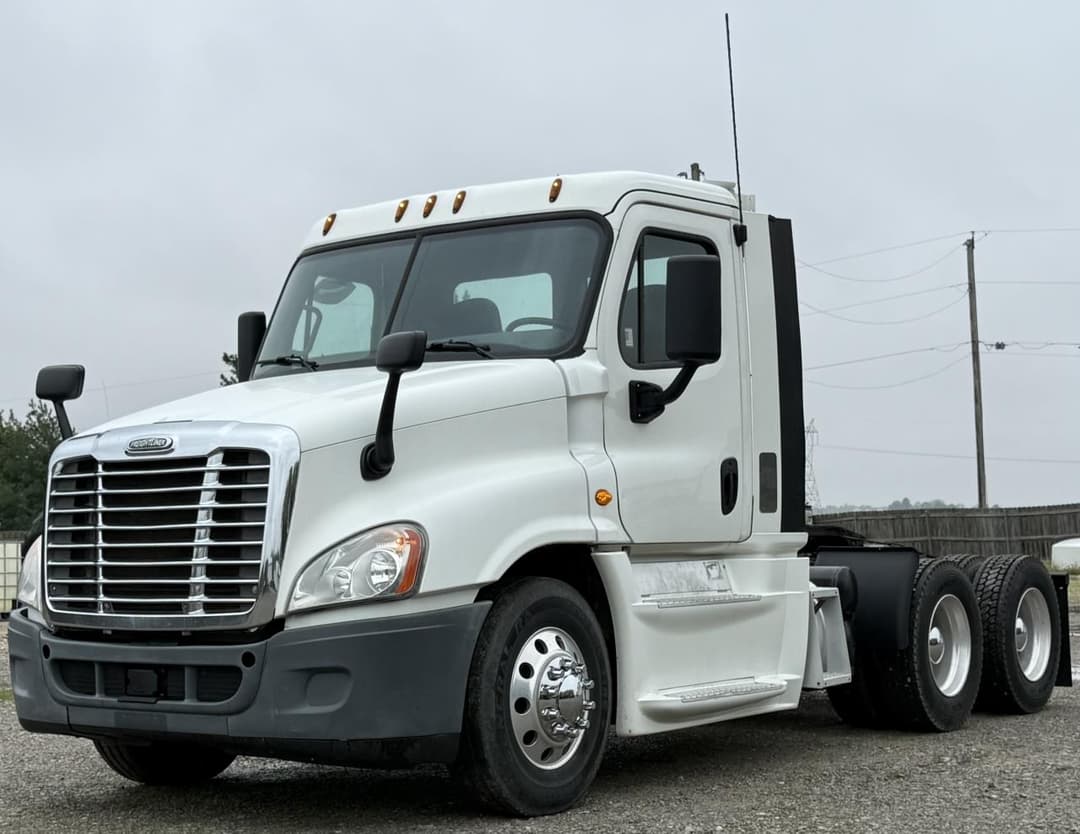 Image of Freightliner Cascadia Primary image