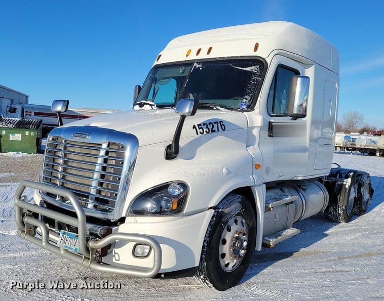 Image of Freightliner Cascadia Primary image
