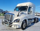 2015 Freightliner Cascadia Image