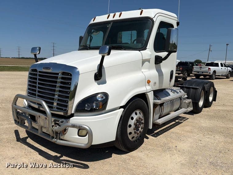 Image of Freightliner Cascadia Primary image
