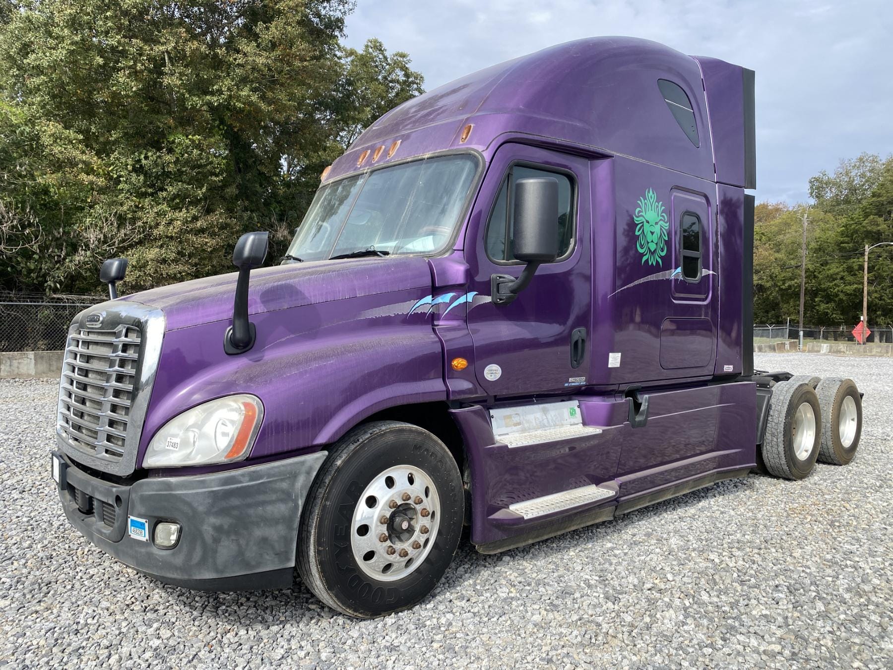 Main image Freightliner Cascadia