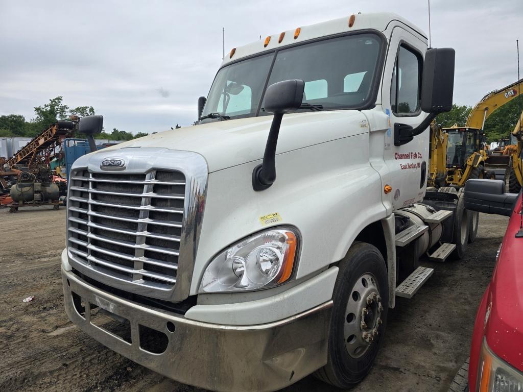 Image of Freightliner Cascadia Primary image