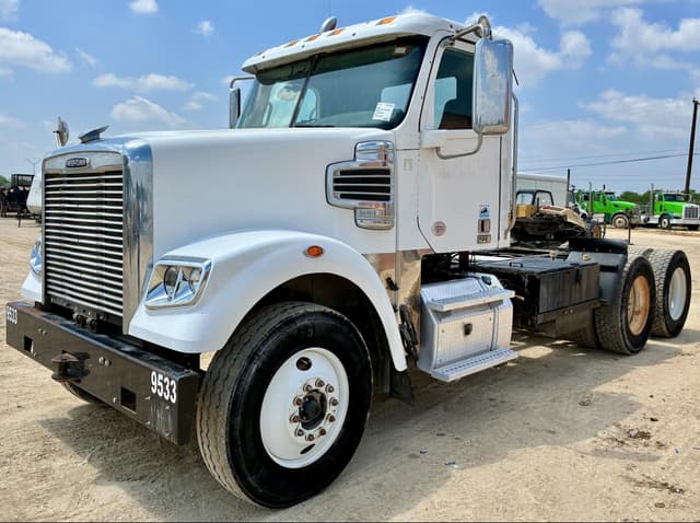 Image of Freightliner Coronado 122 equipment image 1