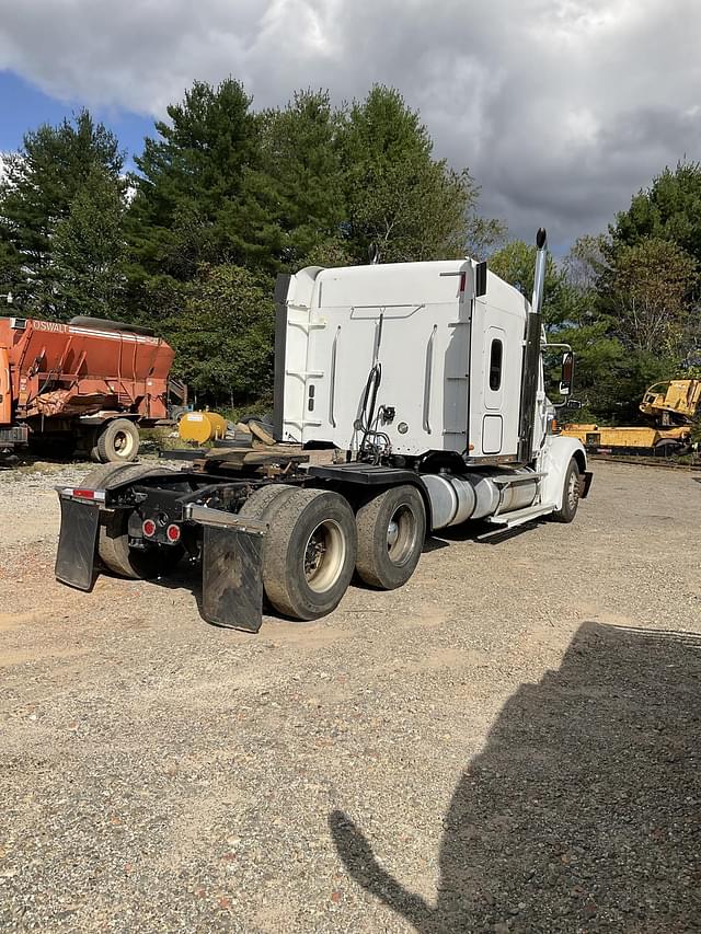 Image of Freightliner Coronado 132 equipment image 2