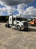 2015 Freightliner Coronado 132 Image