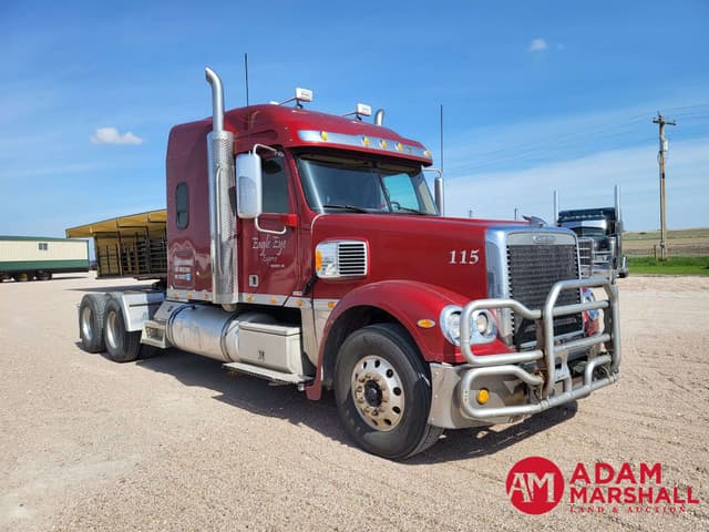 Image of Freightliner Coronado equipment image 1