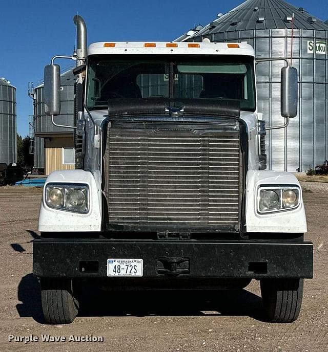 Image of Freightliner Coronado equipment image 1