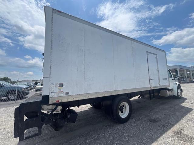 Image of Freightliner M2 equipment image 2