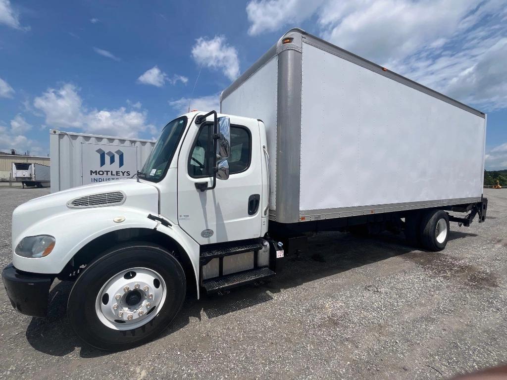 Image of Freightliner M2 Primary image