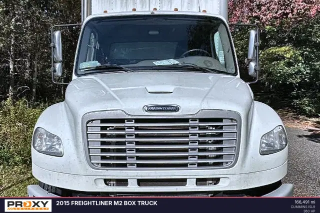 Image of Freightliner M2 equipment image 3