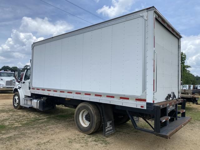 Image of Freightliner M2 equipment image 1