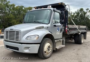 2015 Freightliner M2 Image
