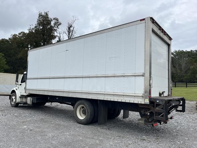 Image of Freightliner M2 equipment image 2