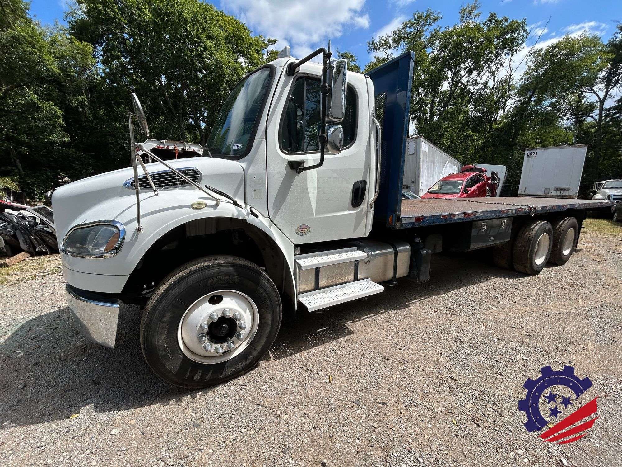 2015 Freightliner M2 Equipment Image0