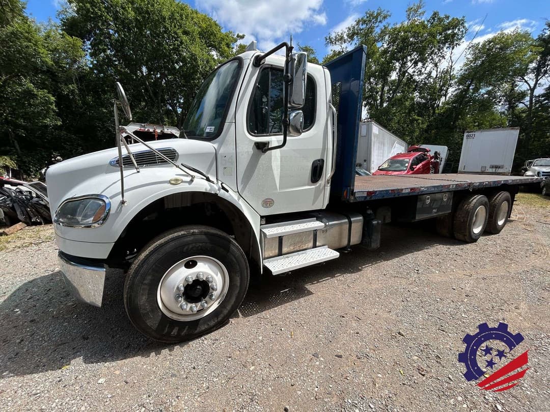 Image of Freightliner M2 Primary image