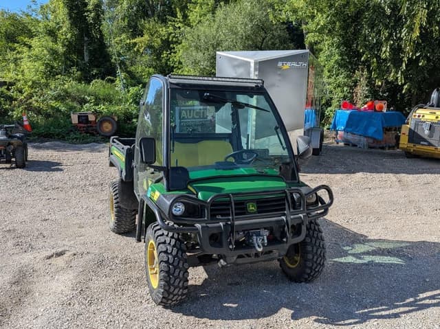 Image of John Deere XUV 825i equipment image 3