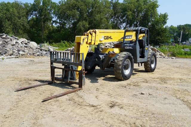 Image of Gehl RS10-55 equipment image 2
