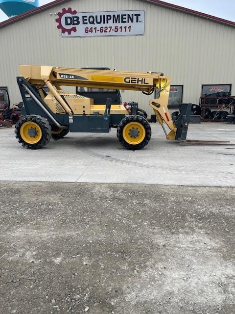 2015 Gehl RS6-34 Equipment Image0