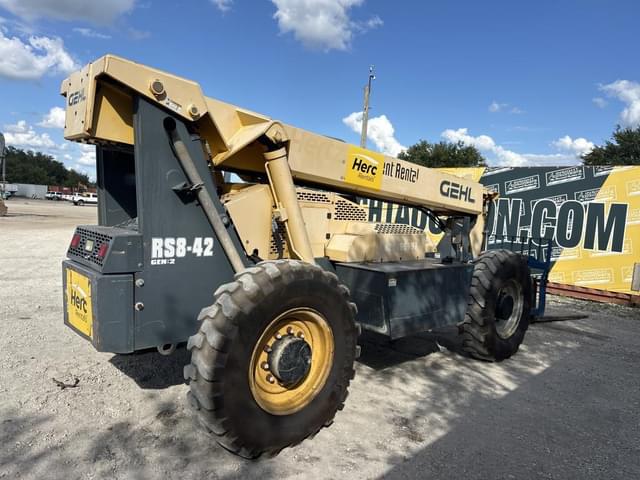 Image of Gehl RS8-42 equipment image 2