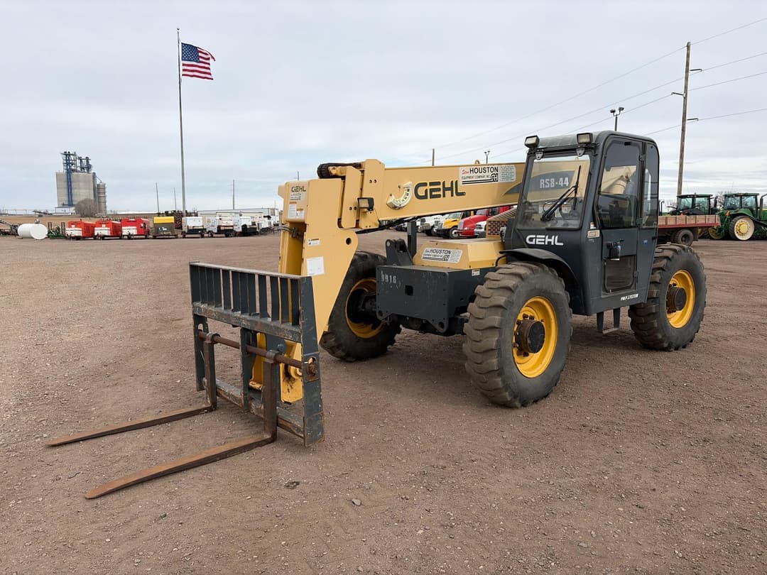 Image of Gehl RS8-44 Primary image