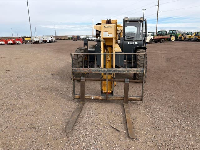 Image of Gehl RS8-44 equipment image 1