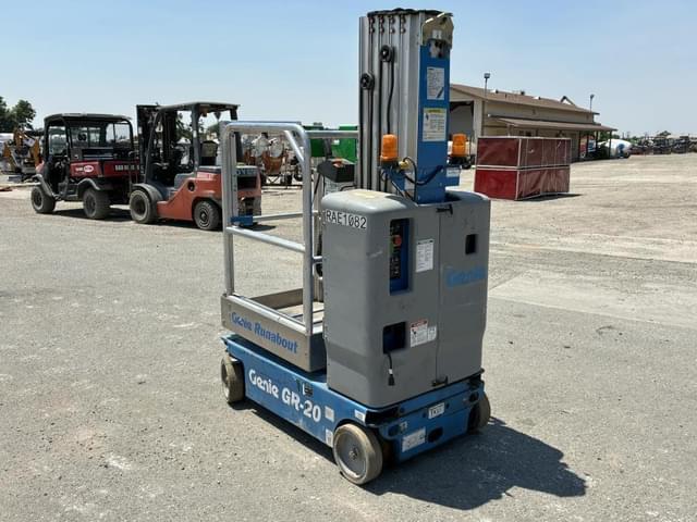Image of Genie GR-20 equipment image 3