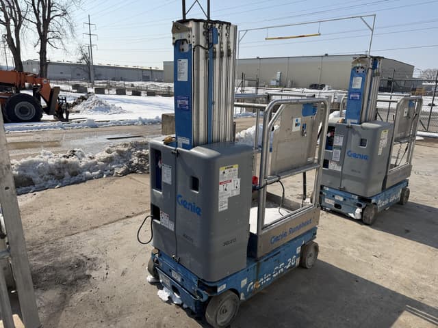 Image of Genie GR-20 equipment image 3