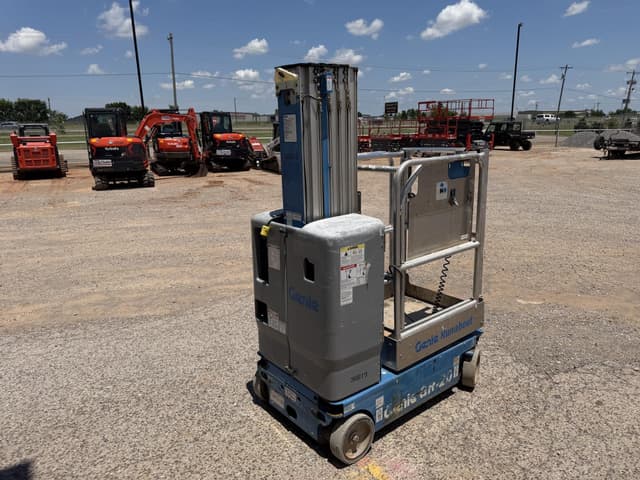 Image of Genie GR-20 equipment image 3