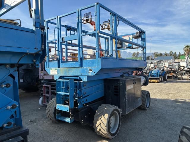 Image of Genie GS-2669RT equipment image 2