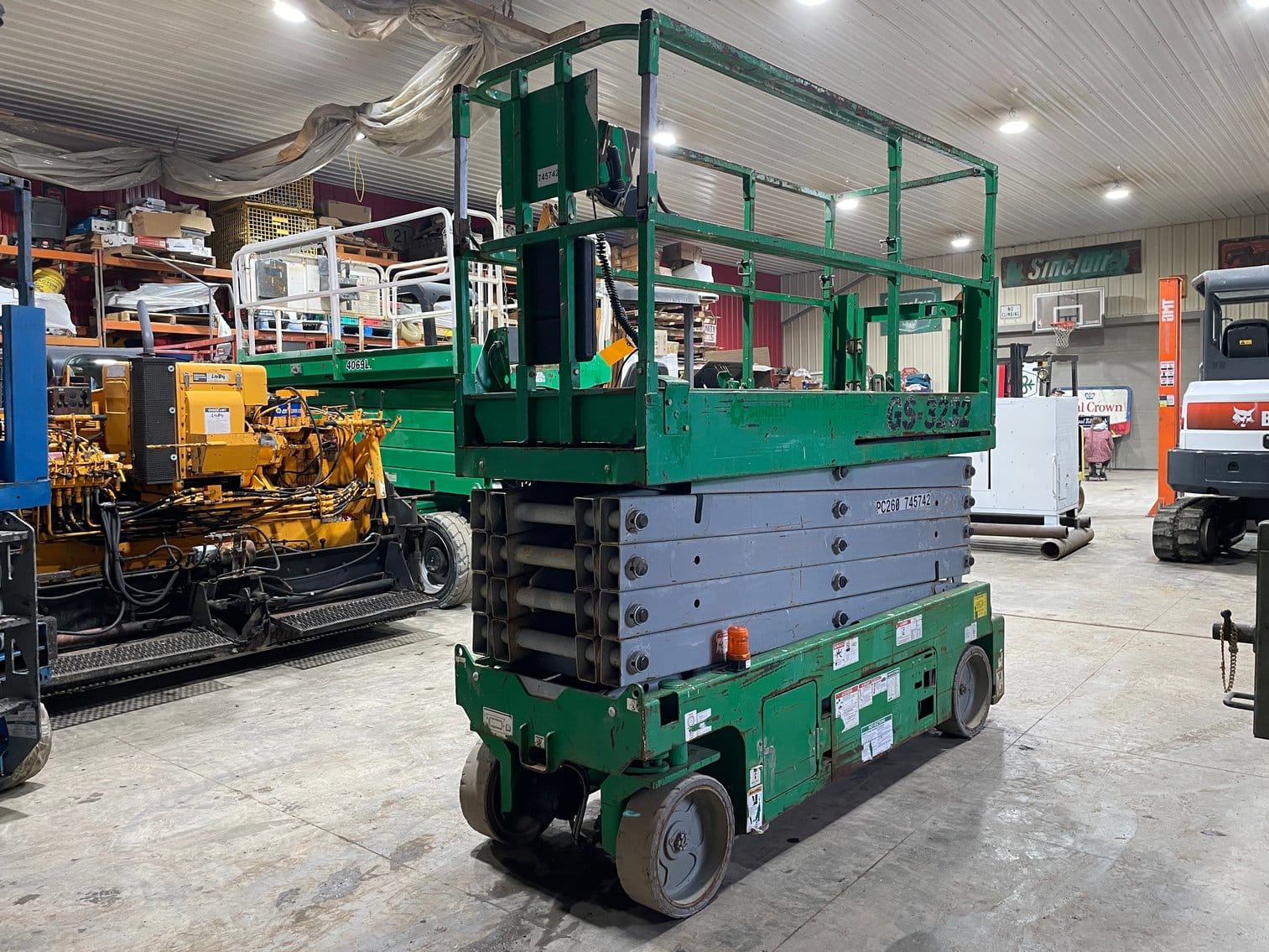 2015 Genie GS3232 Equipment Image0