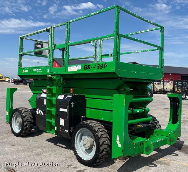 Image of Genie GS4390 equipment image 2