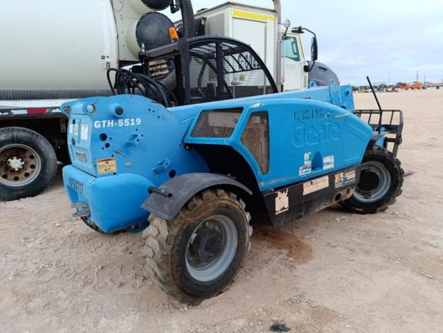 Image of Genie GTH-5519 equipment image 3