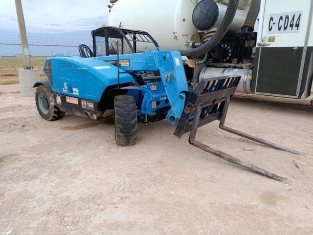 Image of Genie GTH-5519 equipment image 4