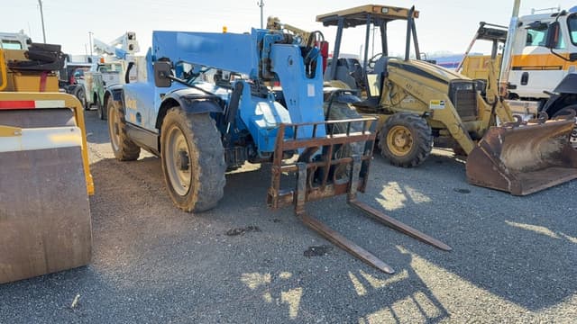 Image of Genie GTH-636 equipment image 2