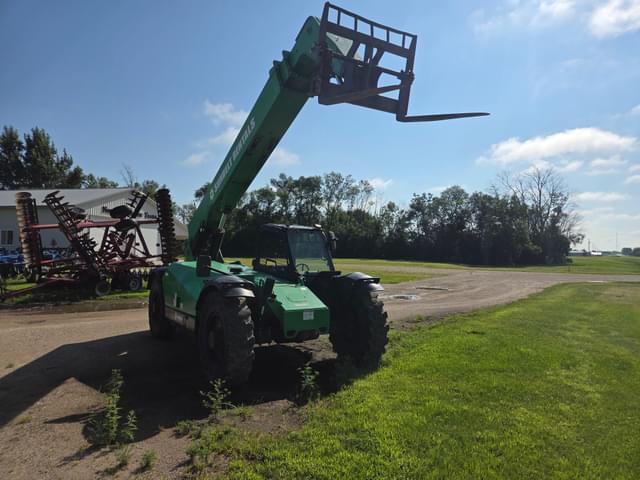 Image of Genie GTH-844 equipment image 1