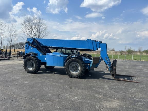 Image of Genie GTH1056 equipment image 3