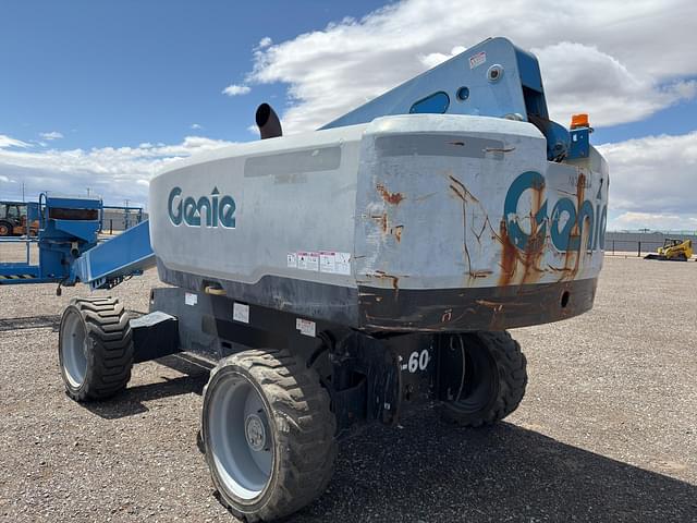Image of Genie S-60 equipment image 2