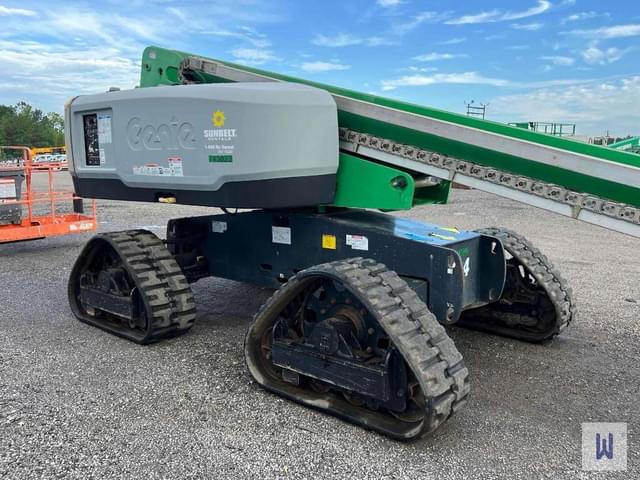 Image of Genie S-60 Trax equipment image 4