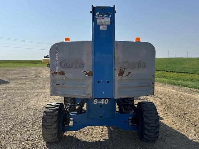 Image of Genie S-40 equipment image 3