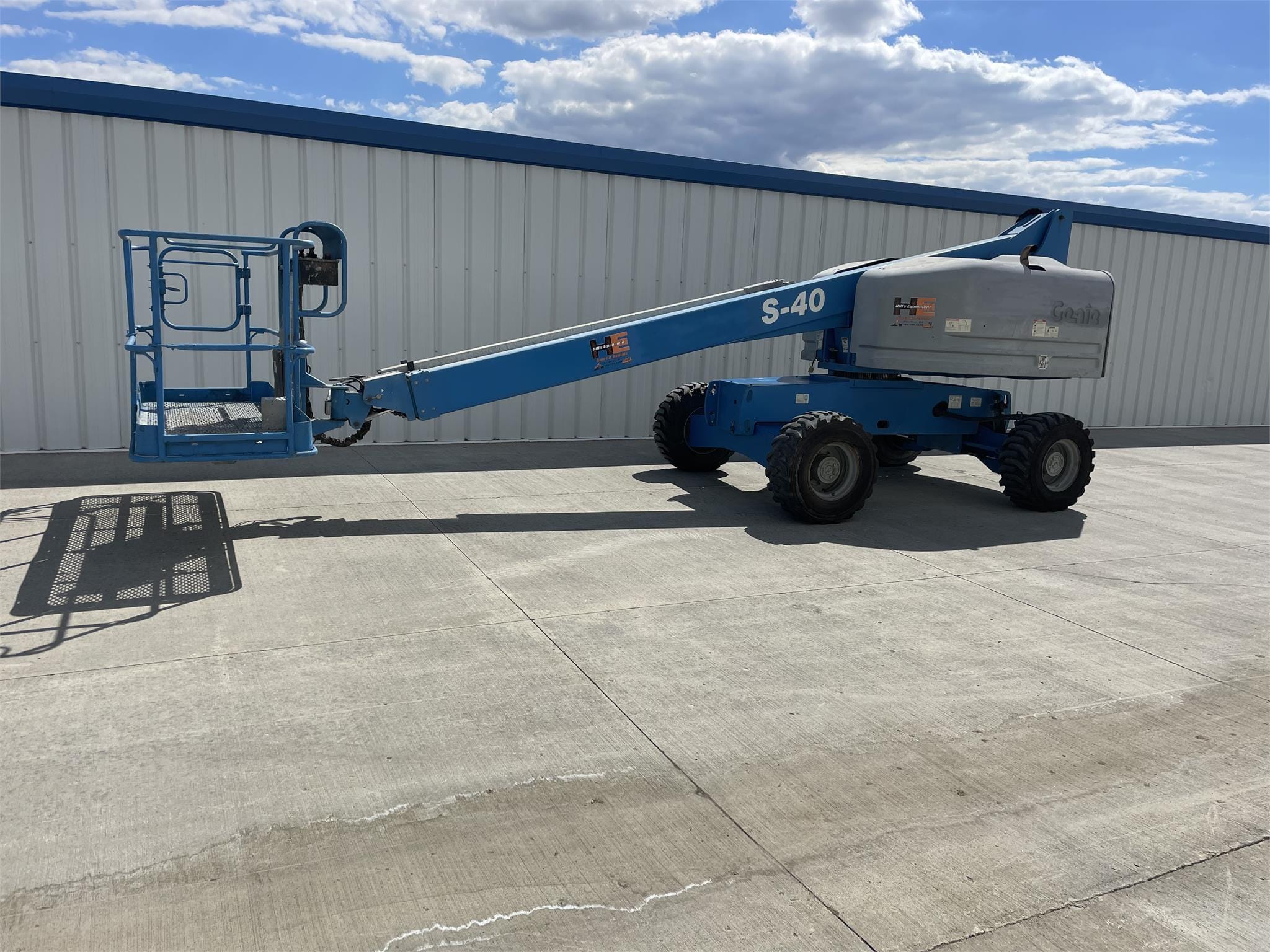 2015 Genie S-40 Equipment Image0