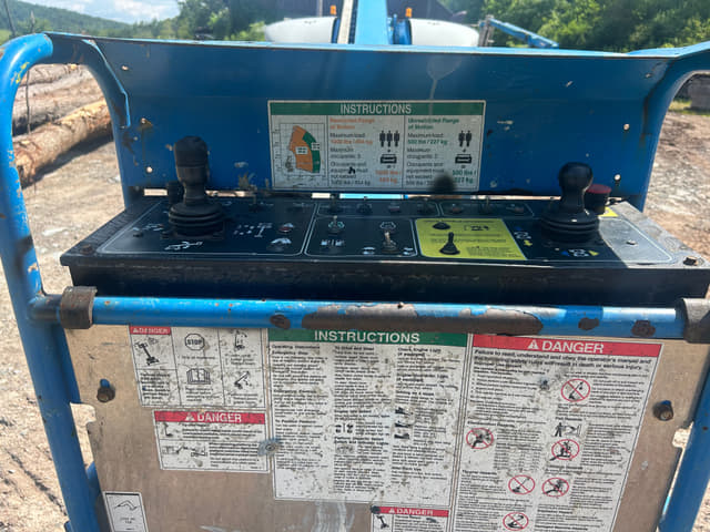 Image of Genie S60X equipment image 4