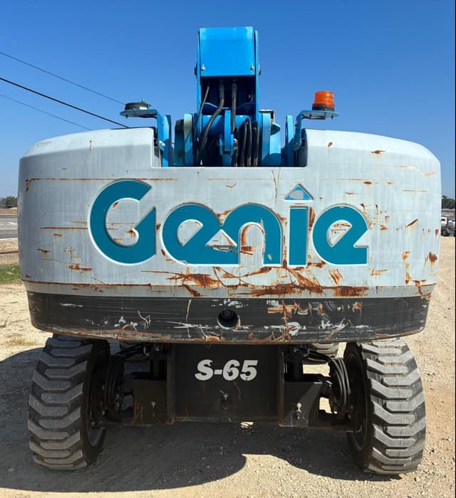 Image of Genie S-65 equipment image 1