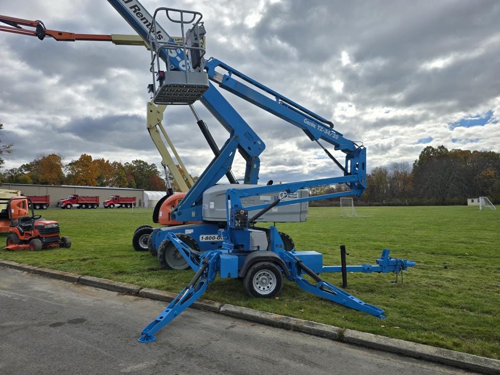2015 Genie TZ34 Equipment Image0