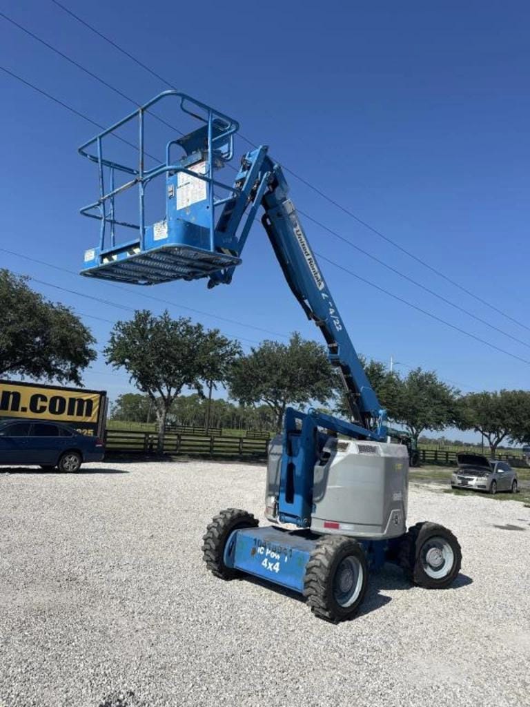 2015 Genie Z-34/22 Equipment Image0
